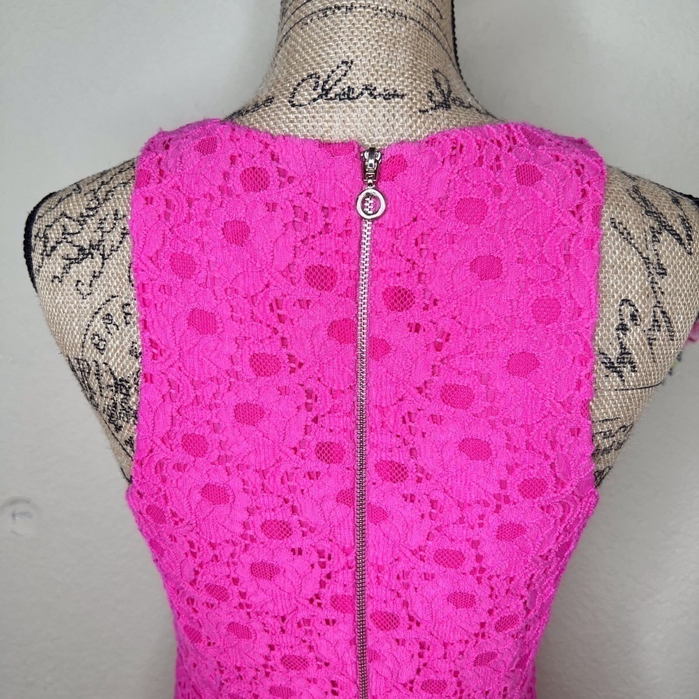 Laundry by Shelli Segal Crochet Lace Bright Pink Sleeveless Dress Size 6 - Picture 6 of 8